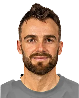 Tom Blundell