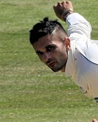 Keshav Maharaj