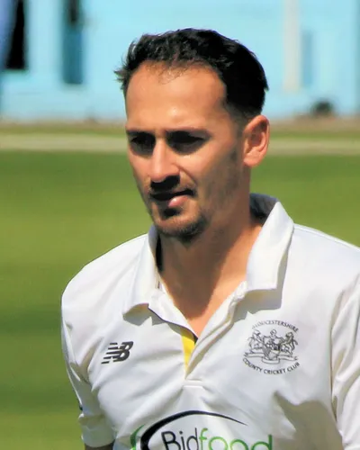 Zaman Akhter