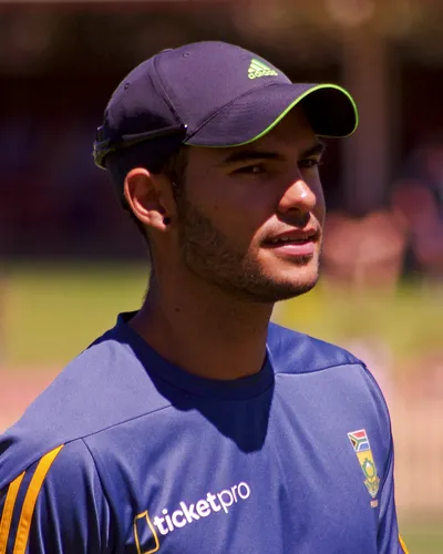Reeza Hendricks